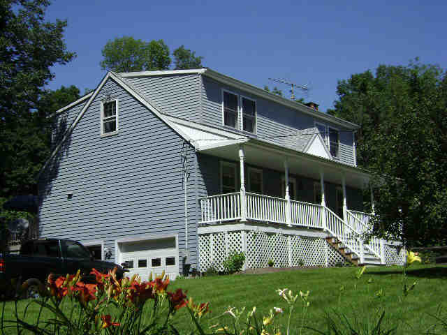Building photograph for 468 MUNGER LN